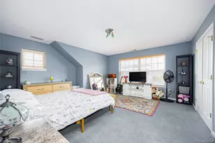 114 Hudson Pointe Dr, Poughkeepsie, NY 12601 - Photo 17