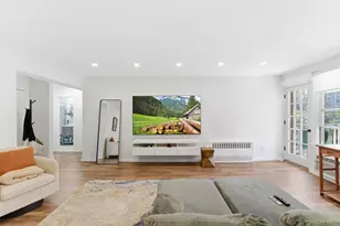 250 N Broadway, Yonkers, NY 10701 - Photo 5