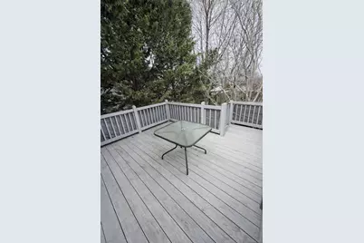 308 Kansas Street, Lindenhurst, NY 11757 - Photo 9