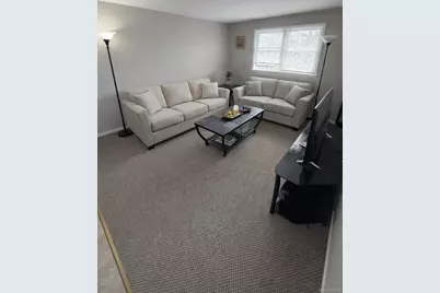 308 Kansas Street, Lindenhurst, NY 11757 - Photo 5