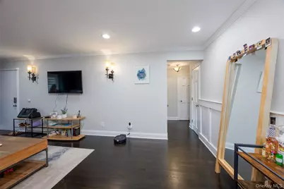 40 W 4th Street #7, Patchogue, NY 11772 - Photo 13