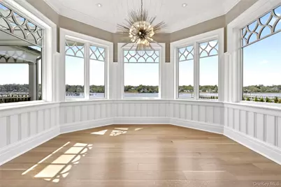71 Lake Road, Manhasset, NY 11030 - Photo 21