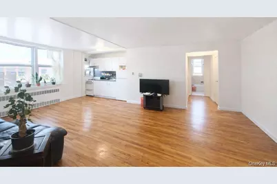 14444 41 Avenue #2A, Flushing, NY 11354 - Photo 3