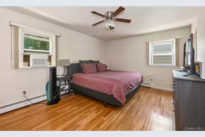 568 Manville Road #Upper R, Pleasantville, NY 10570 - Photo 11