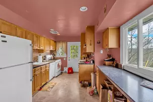 2028 Oakwood Dr, Peekskill, NY 10566 - Photo 15