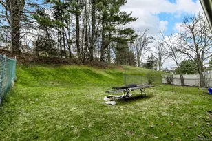 2028 Oakwood Dr, Peekskill, NY 10566 - Photo 35