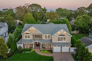 1397 Gaston St, Wantagh, NY 11793 - Photo 39