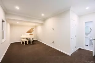 1397 Gaston St, Wantagh, NY 11793 - Photo 33