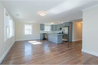 207 Nassau Boulevard #B, Garden City South, NY 11530 - Photo 7