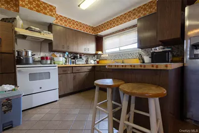 2492 2nd Street, East Meadow, NY 11554 - Photo 5