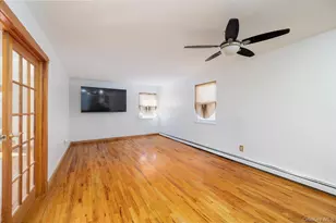 34 Vandewater Ave, Floral Park, NY 11001 - Photo 5