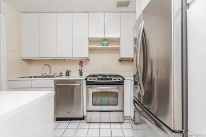 35 N Chatsworth Avenue #1J, Larchmont, NY 10538 - Photo 19