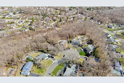 20 Veronica Court, Smithtown, NY 11787 - Photo 47