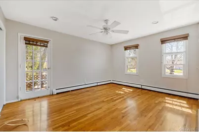 20 Veronica Court, Smithtown, NY 11787 - Photo 19
