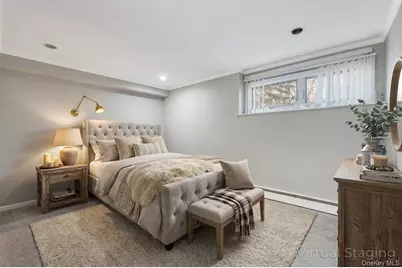 20 Veronica Court, Smithtown, NY 11787 - Photo 33