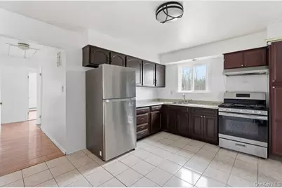 78-02 151st Avenue, Howard Beach, NY 11414 - Photo 5