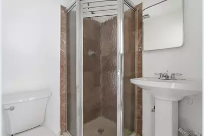 78-02 151st Avenue, Howard Beach, NY 11414 - Photo 7