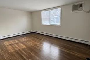 1 Gilbert Ave, Smithtown, NY 11787 - Photo 11