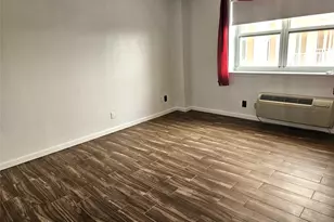 2 Richmond Rd, Long Beach, NY 11561 - Photo 9