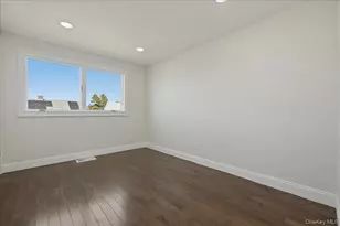 61 Gardiners Ave, Levittown, NY 11756 - Photo 23