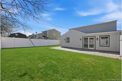 61 Gardiners Avenue, Levittown, NY 11756 - Photo 37