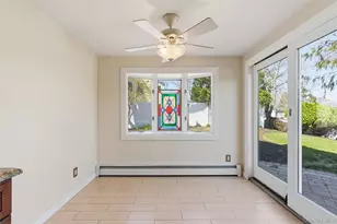 3 Rocket Ct, Selden, NY 11784 - Photo 11