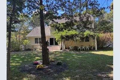 43 N Cozine Road, Manorville, NY 11949 - Photo 41