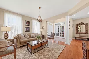 226 Buttonwood Way, Hopewell Junction, NY 12533 - Photo 5