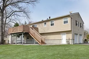 74 Minute Man Cir, Orangeburg, NY 10962 - Photo 35