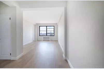 6434 102 St #9D, Rego Park, NY 11374 - Photo 3