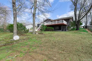 20 Mill Pond Ln, East Moriches, NY 11940 - Photo 35