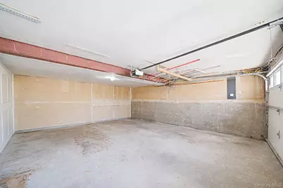 104 Colonial Street, East Northport, NY 11731 - Photo 39