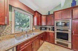 104 Colonial St, East Northport, NY 11731 - Photo 9