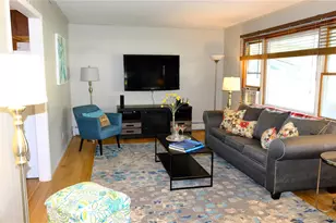 103 Deer Ln, Hopewell Junction, NY 12533 - Photo 3
