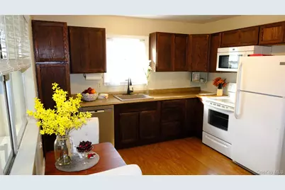 103 Deer Lane, Hopewell Junction, NY 12533 - Photo 5