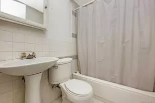 75-30 67th Dr, Middle Village, NY 11379 - Photo 25