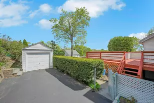 35 Chase Ave, White Plains, NY 10606 - Photo 29