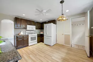 35 Chase Ave, White Plains, NY 10606 - Photo 7