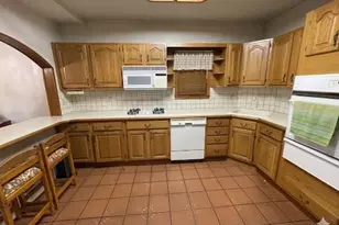 37-30 58th St, Woodside, NY 11377 - Photo 11