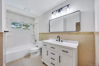 116 Gannet Drive, Commack, NY 11725 - Photo 35