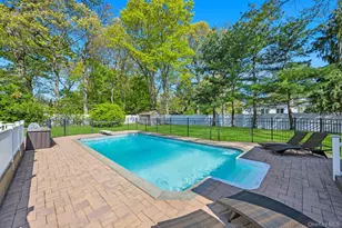116 Gannet Dr, Commack, NY 11725 - Photo 9