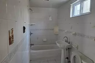 12 Dogwood Rd, Wading River, NY 11792 - Photo 11