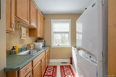 100 Huyler Drive, Hyde Park, NY 12538 - Photo 15