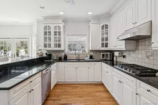 4 Mimosa St, Miller Place, NY 11764 - Photo 13