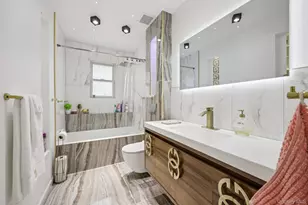 11 Mid Pl, Bohemia, NY 11716 - Photo 15