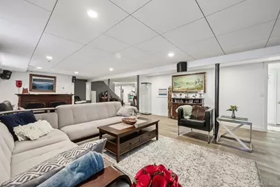 11 Mid Place, Bohemia, NY 11716 - Photo 25