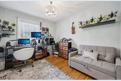 11 Mid Place, Bohemia, NY 11716 - Photo 21
