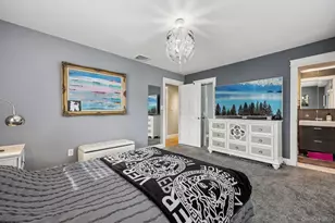 11 Mid Pl, Bohemia, NY 11716 - Photo 17