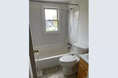 [Address not provided], Wyandanch, NY 11798 - Photo 15