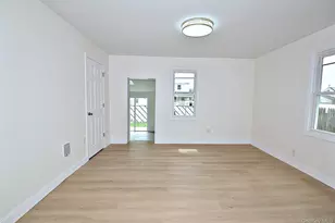 229 14th St, West Babylon, NY 11704 - Photo 11